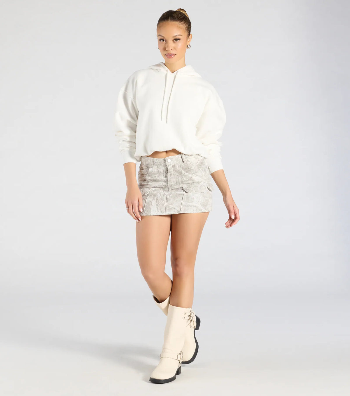 Comfy Mode Cropped Pullover Hoodie